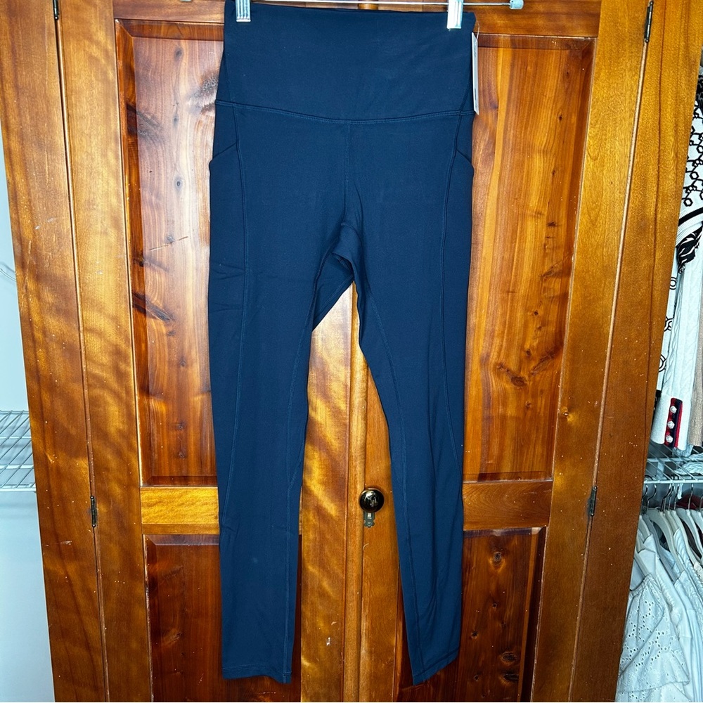 Quince Ultra-Form High-Rise Pocket Legging SZ S Deep Navy Athleisure Workout Gym